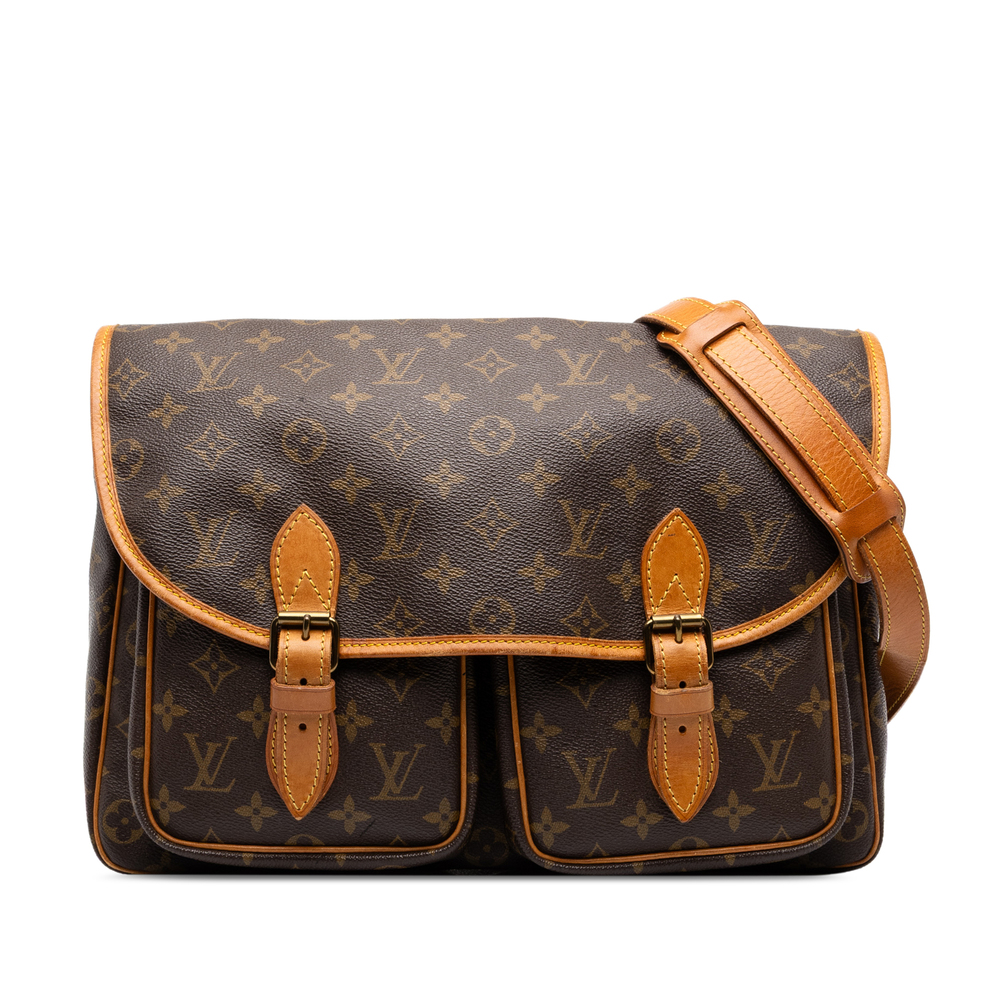 Pre-Loved Louis Vuitton Monogram Sac Gibeciere MM
